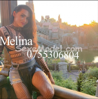 Escort_paris_melinatx_kostp6.jpg